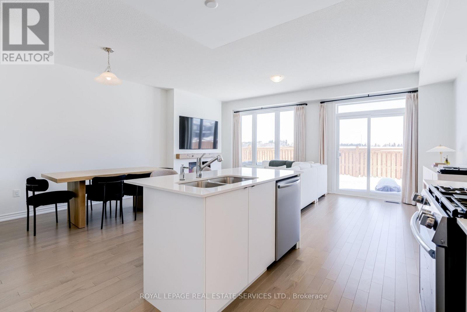 149 Greer Street, Barrie, Ontario  L9J 0R7 - Photo 15 - S12790590