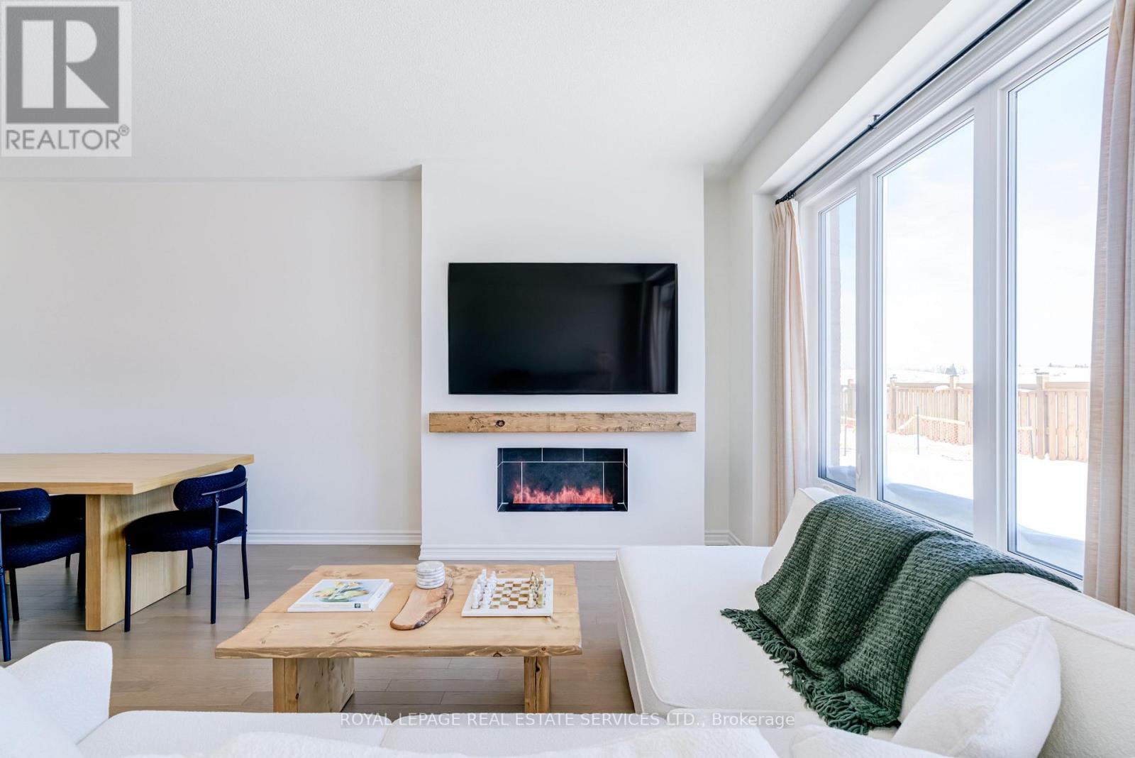 149 Greer Street, Barrie, Ontario  L9J 0R7 - Photo 6 - S12790590