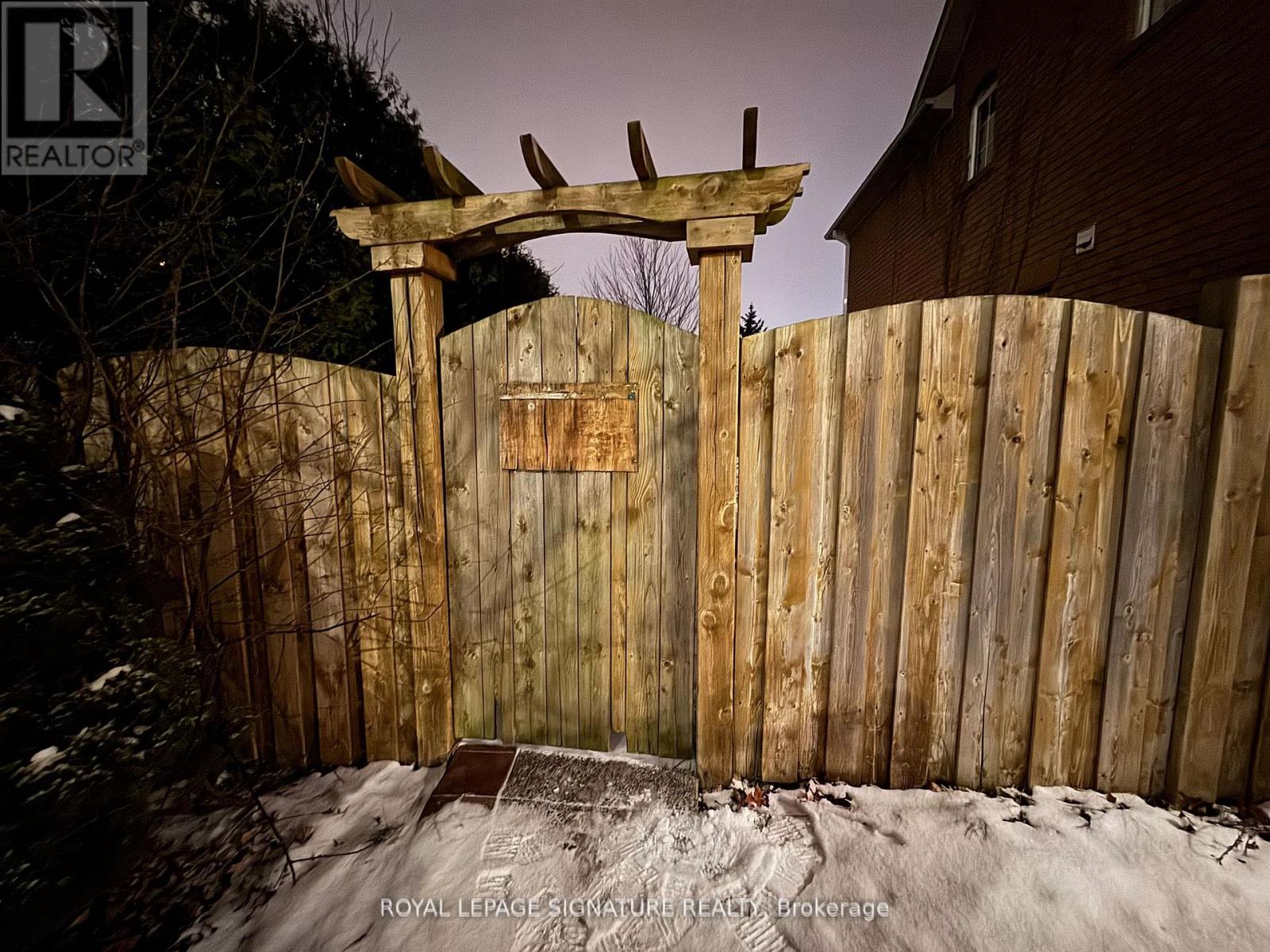 Bsmt - 731 Bennett Boulevard, Milton, Ontario  L9T 6H6 - Photo 16 - W12790544