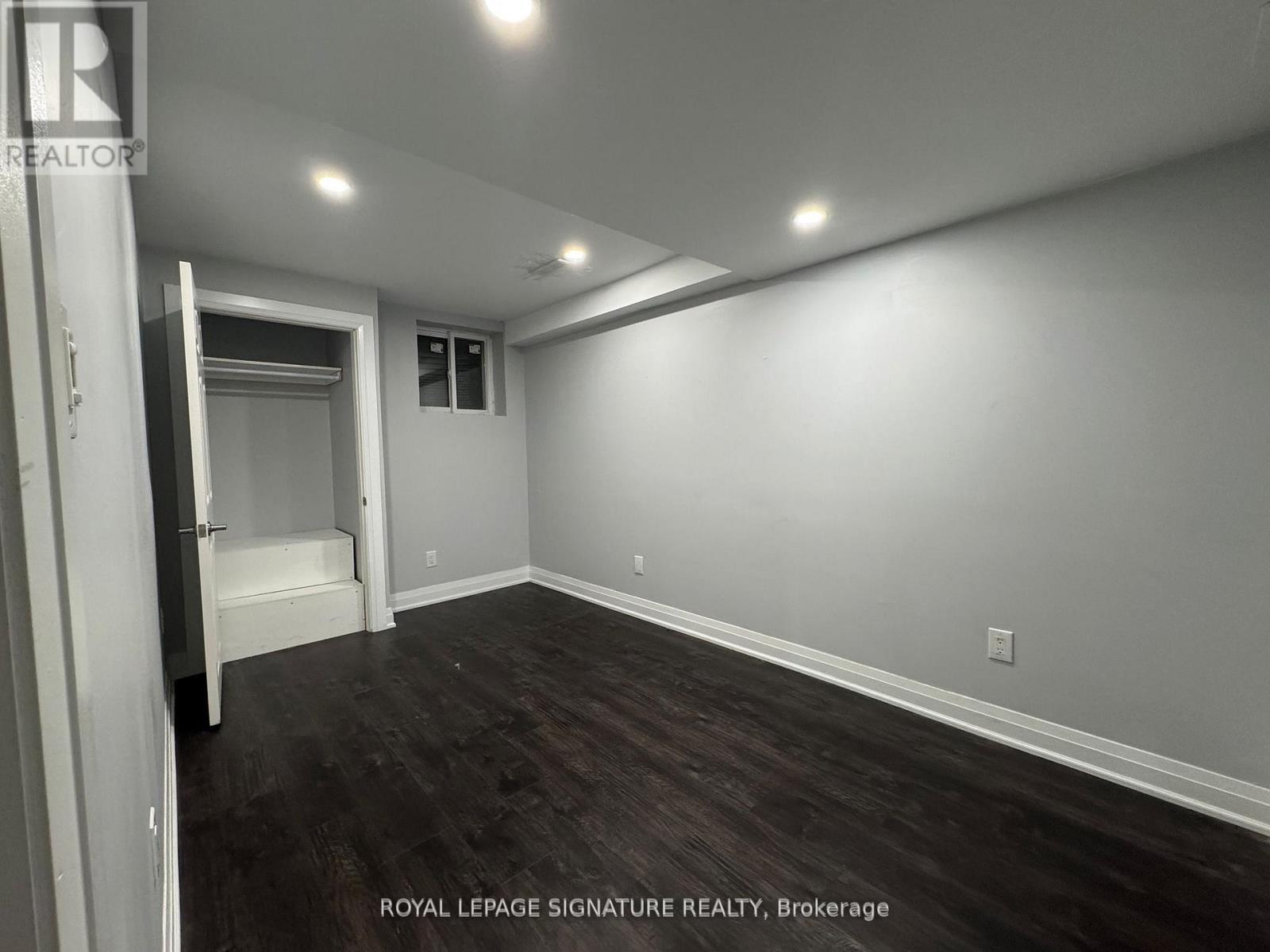 Bsmt - 731 Bennett Boulevard, Milton, Ontario  L9T 6H6 - Photo 6 - W12790544