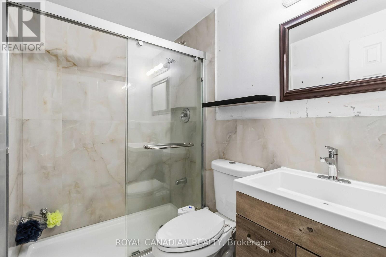 9 Horatio Court, Brampton, Ontario  L6S 1X8 - Photo 24 - W12790608