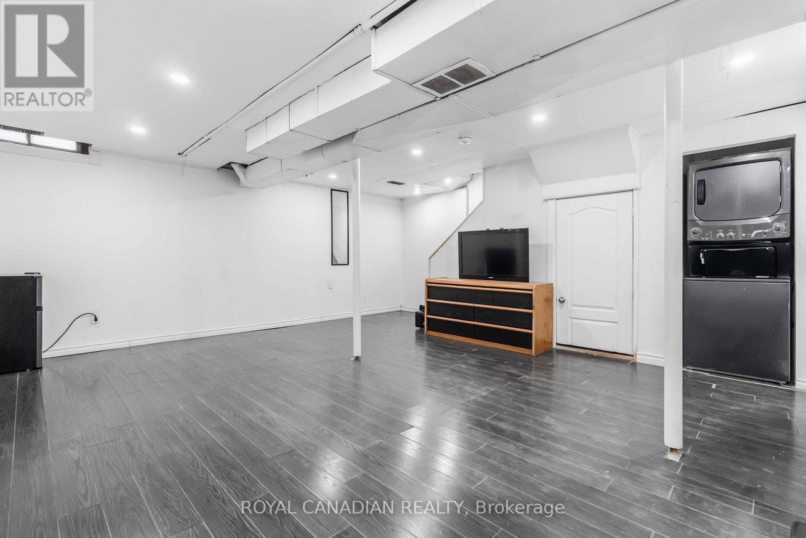 9 Horatio Court, Brampton, Ontario  L6S 1X8 - Photo 41 - W12790608