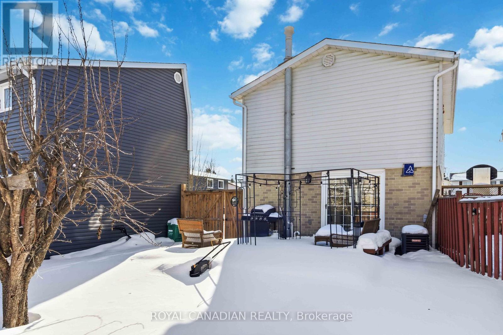 9 Horatio Court, Brampton, Ontario  L6S 1X8 - Photo 45 - W12790608
