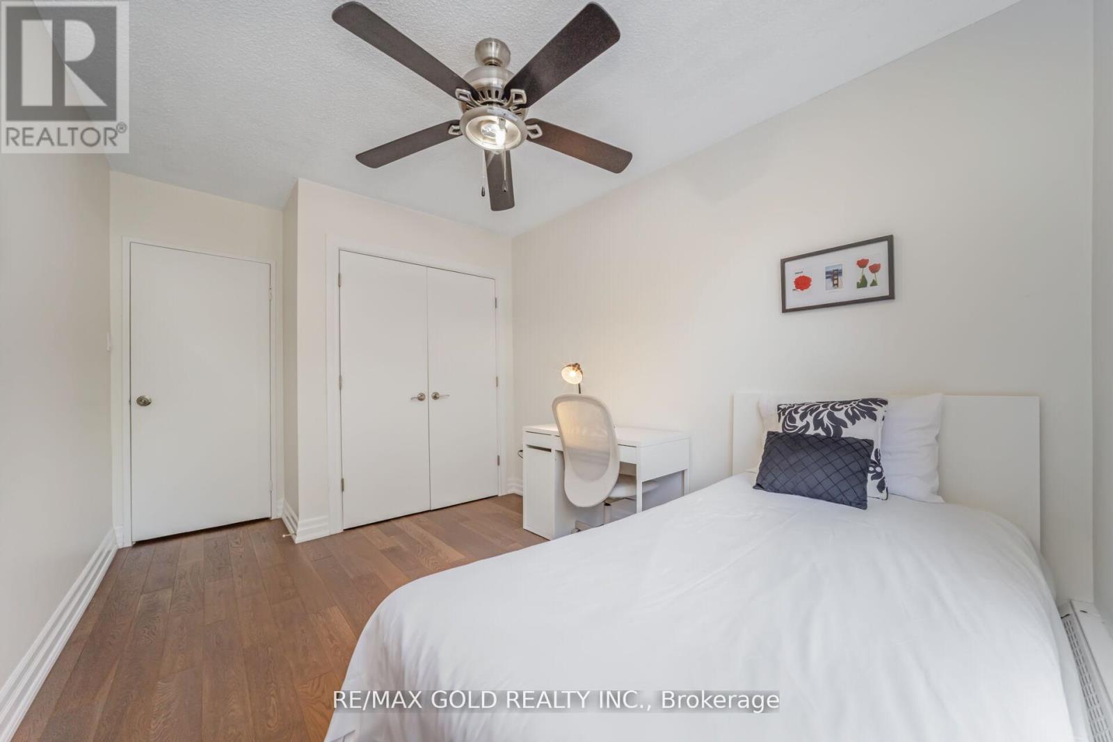 404 - 1964 Main Street W, Hamilton, Ontario  L8S 0E9 - Photo 19 - X12790600