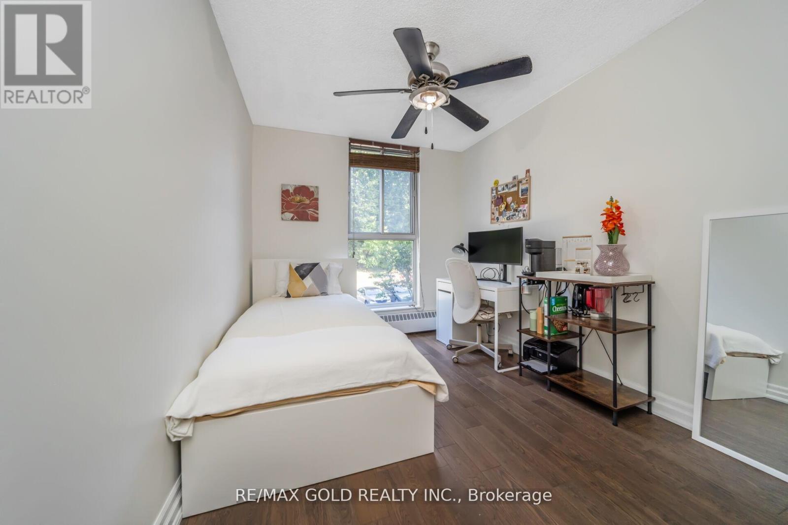 404 - 1964 Main Street W, Hamilton, Ontario  L8S 0E9 - Photo 20 - X12790600