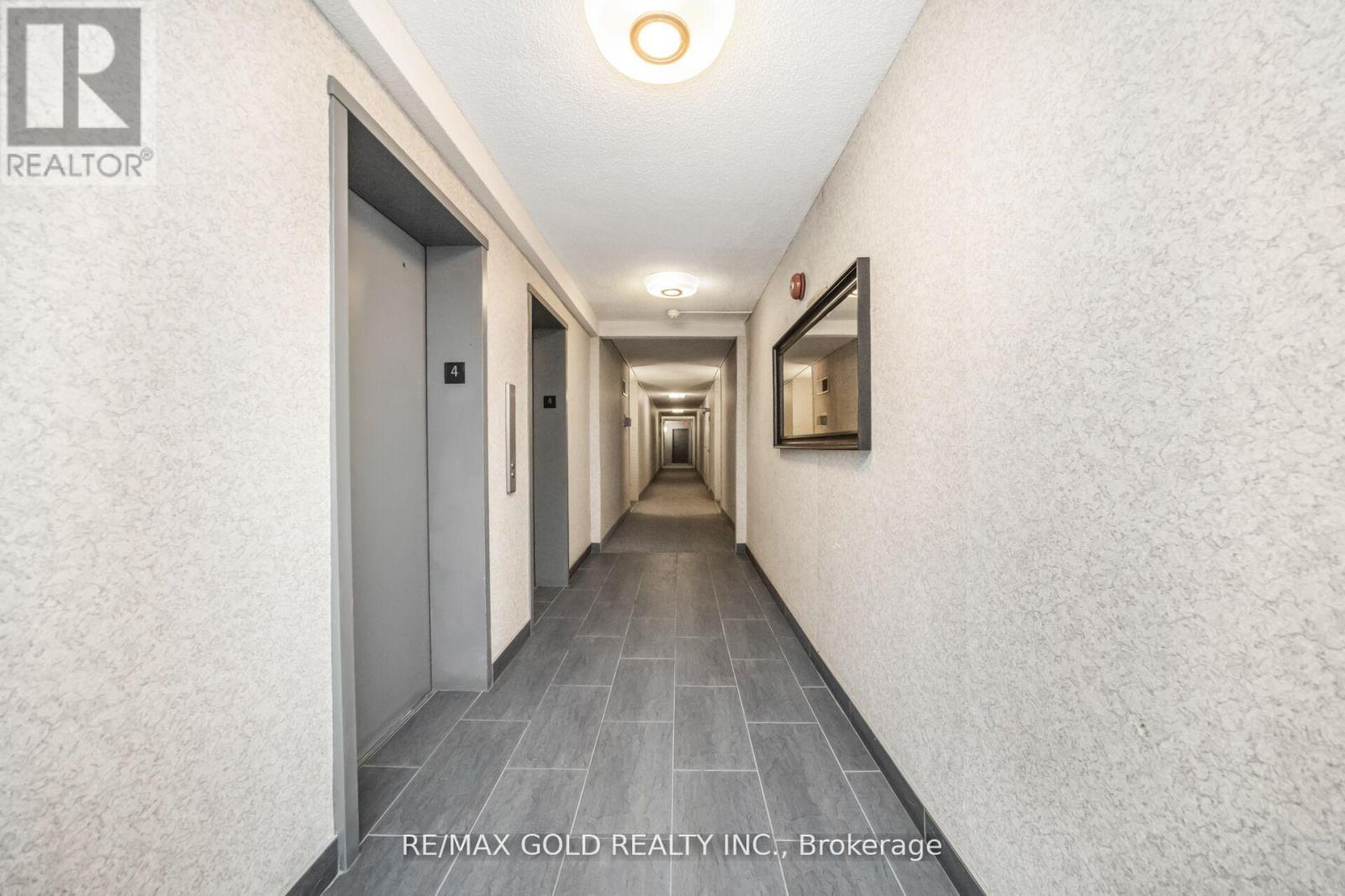 404 - 1964 Main Street W, Hamilton, Ontario  L8S 0E9 - Photo 31 - X12790600