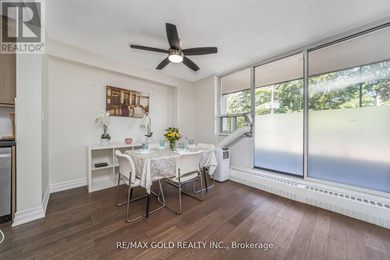 404 - 1964 Main Street W, Hamilton, Ontario  L8S 0E9 - Photo 6 - X12790600