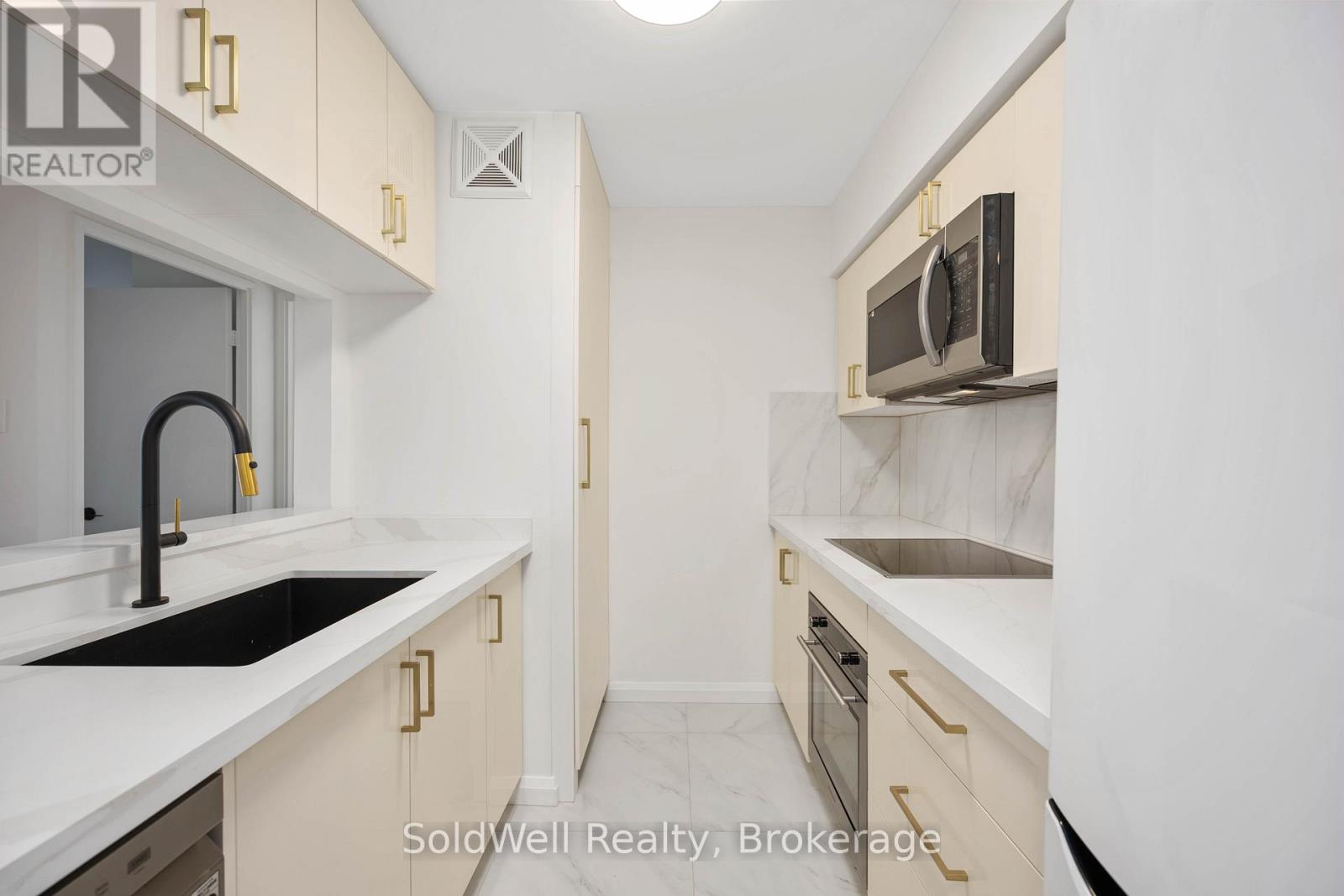 712 - 1055 Bay Street, Toronto, Ontario  M5S 3A3 - Photo 4 - C12790582