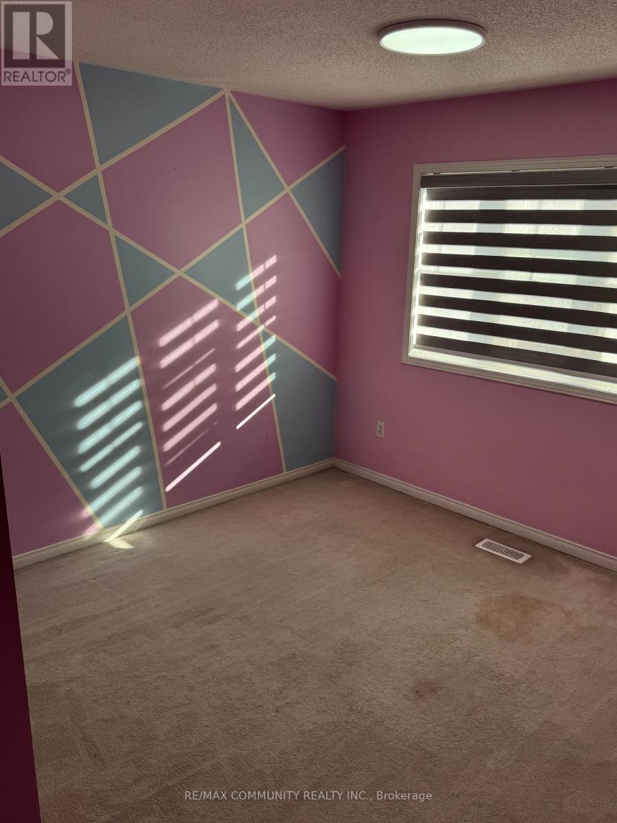 Main - 36 Foothill Street, Whitby, Ontario  L1R 2V6 - Photo 10 - E12790520