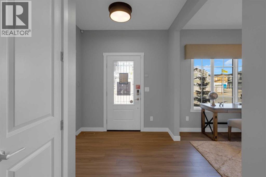 2639 Bayside Boulevard Sw, Airdrie, Alberta  T4B 5K6 - Photo 4 - A2281971