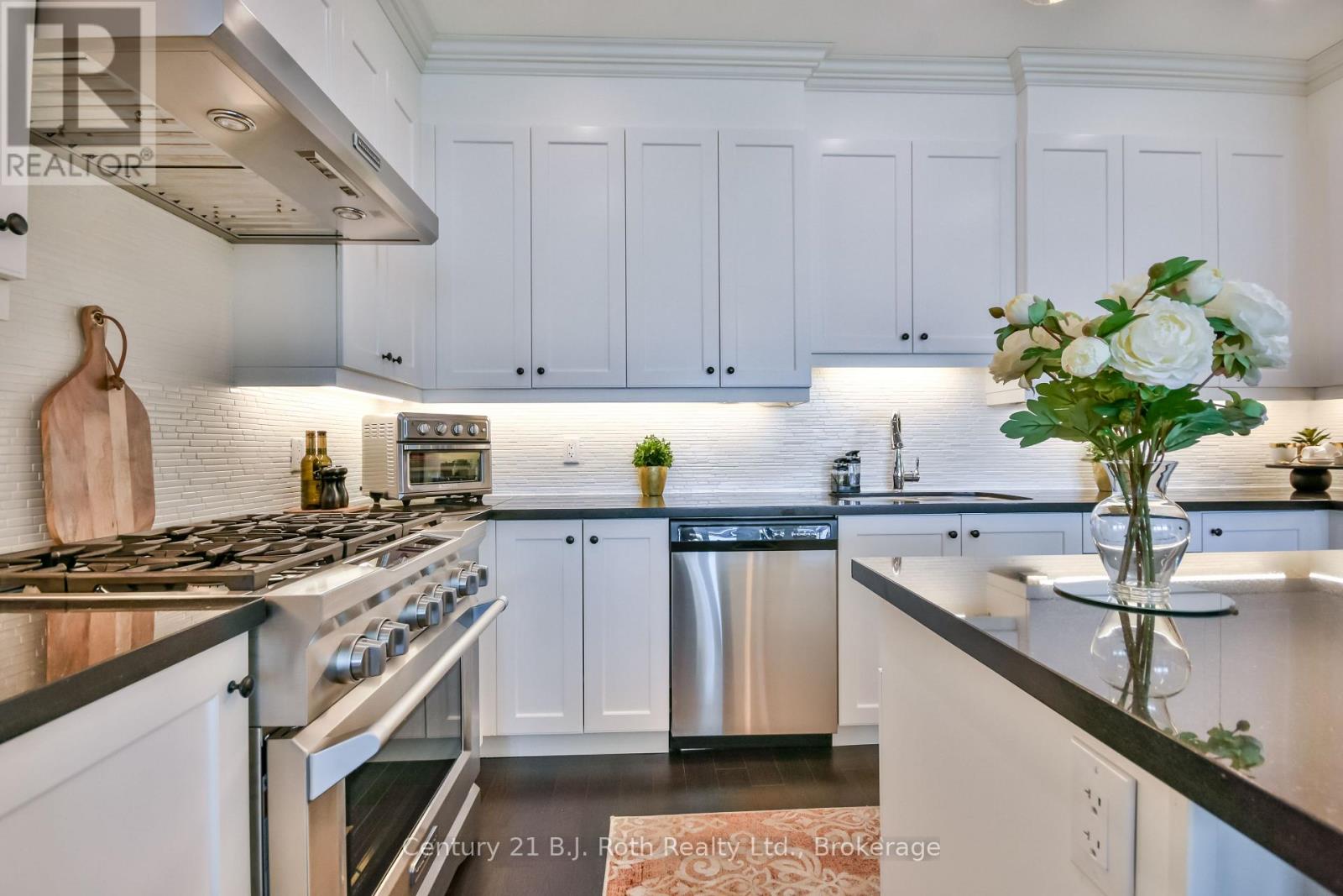 Ls04 - 90 Orchard Point Road, Orillia, Ontario  L3V 8K4 - Photo 8 - S12790626