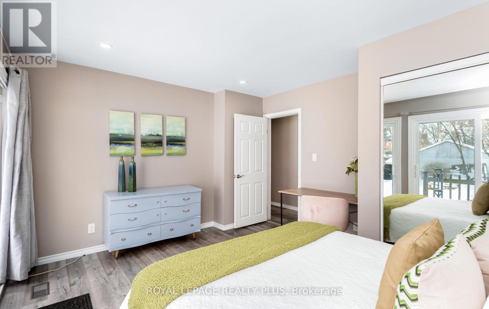 9 Ewing Street, Halton Hills, Ontario  L7G 2P6 - Photo 15 - W12785078