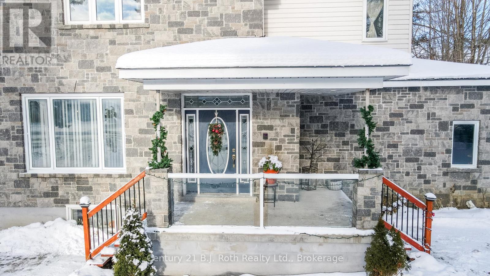 3276 Turnbull Drive, Severn, Ontario  L3V 0Y4 - Photo 2 - S12685404