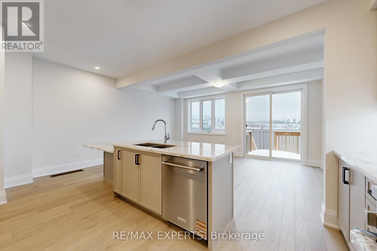 50 Schmeltzer Crescent, Richmond Hill, Ontario  L4E 1K9 - Photo 13 - N12790632