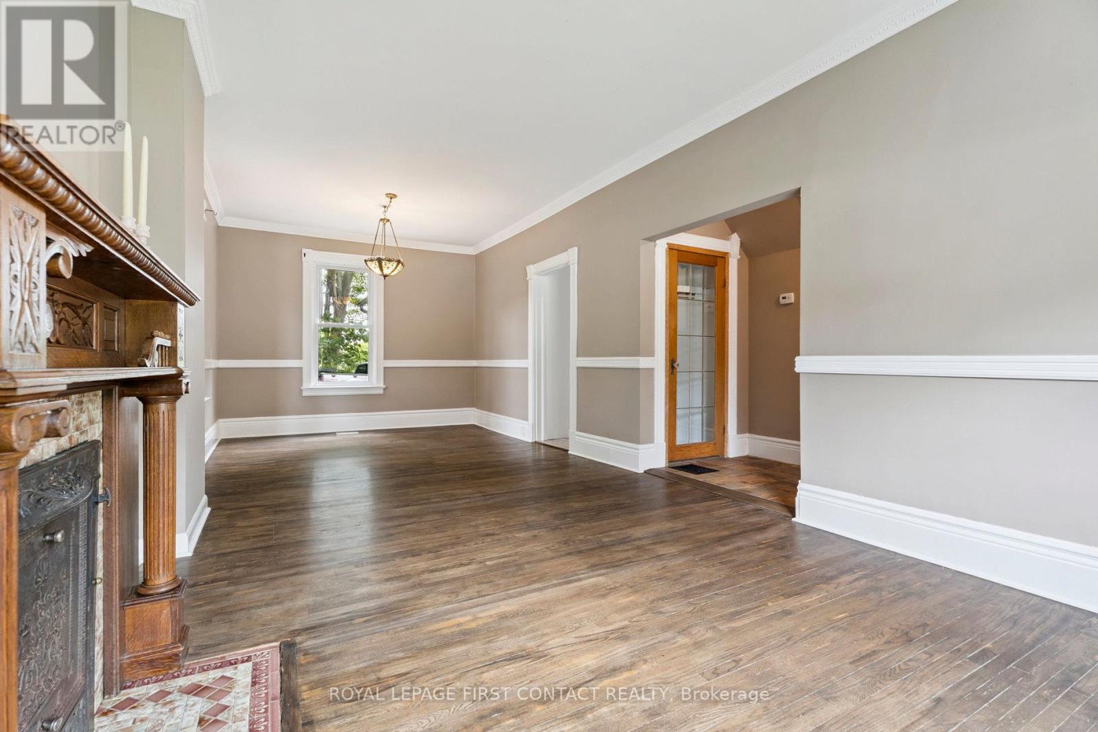 55 Burton Avenue, Barrie, Ontario  L4N 2R5 - Photo 8 - S12790616