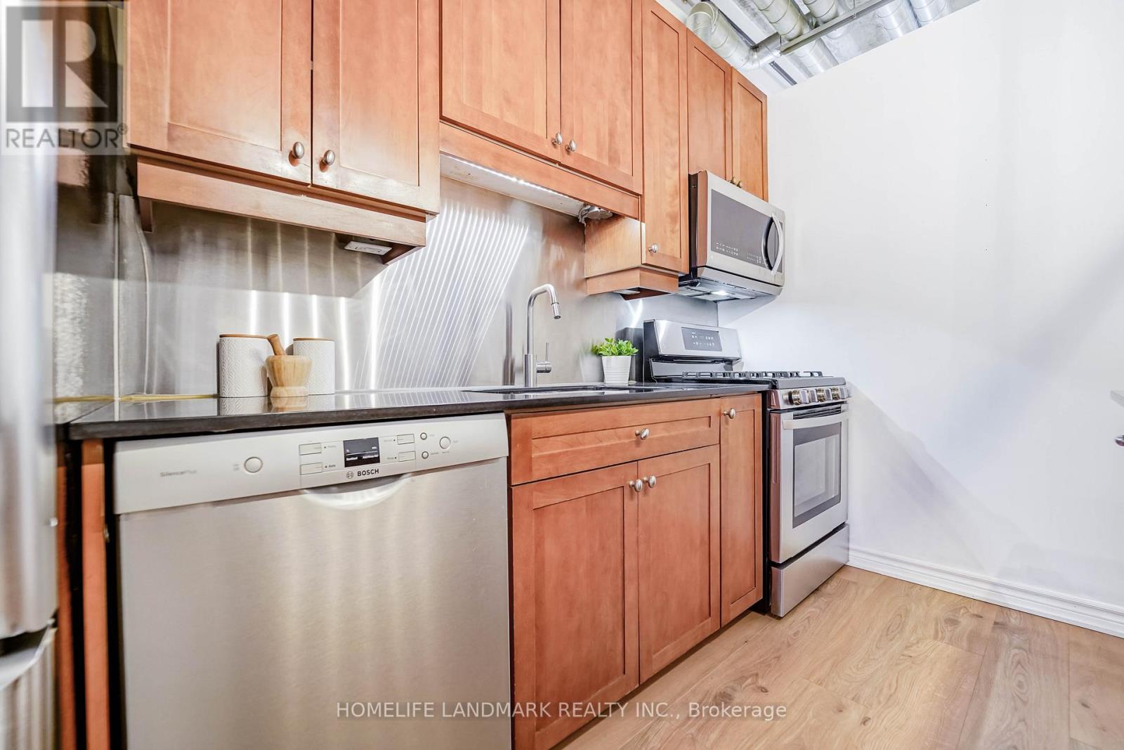 205 - 261 King Street E, Toronto, Ontario  M5A 4T6 - Photo 16 - C12764142