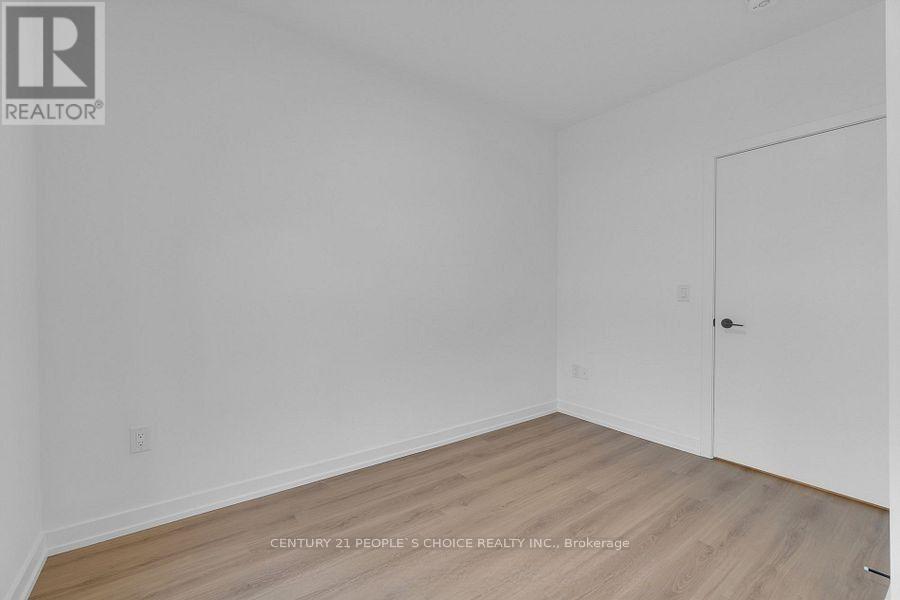 B001 - 20 Lagerfeld Drive, Brampton, Ontario  L7A 5L5 - Photo 11 - W12790614