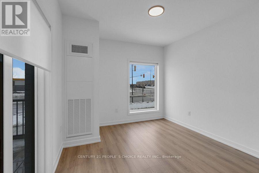 B001 - 20 Lagerfeld Drive, Brampton, Ontario  L7A 5L5 - Photo 4 - W12790614