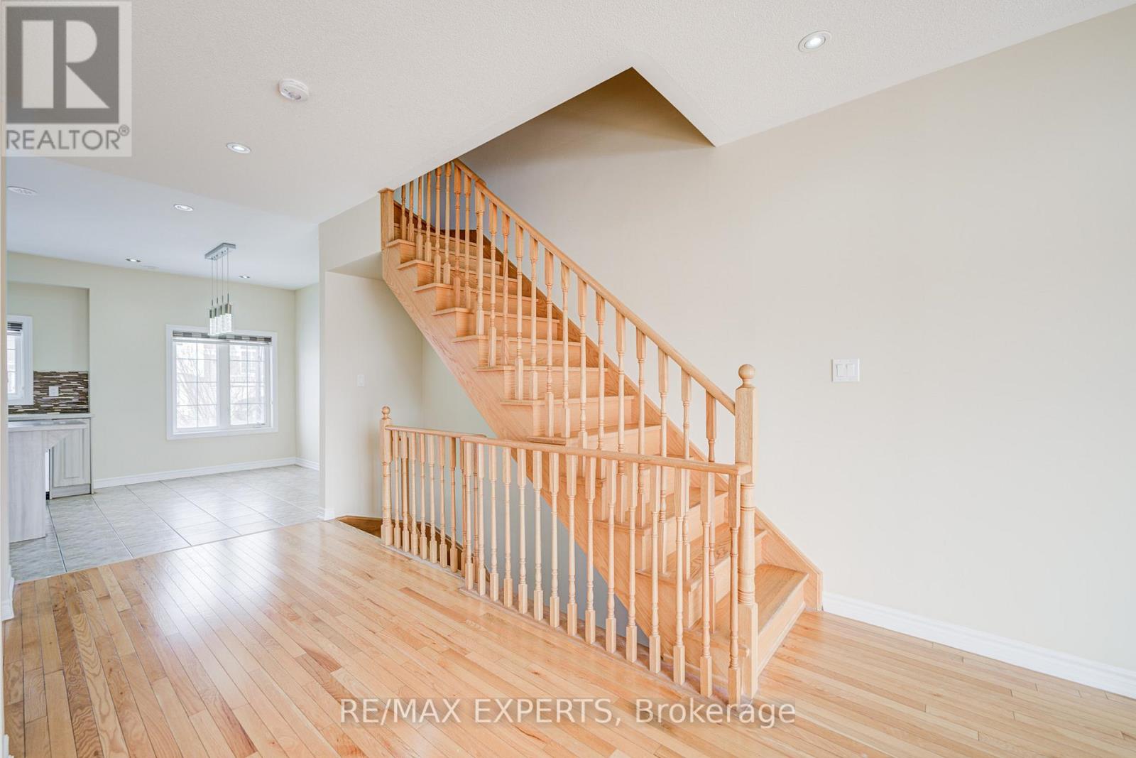 72 Aspen Hills Road, Brampton, Ontario  L6Y 0H7 - Photo 15 - W12790638