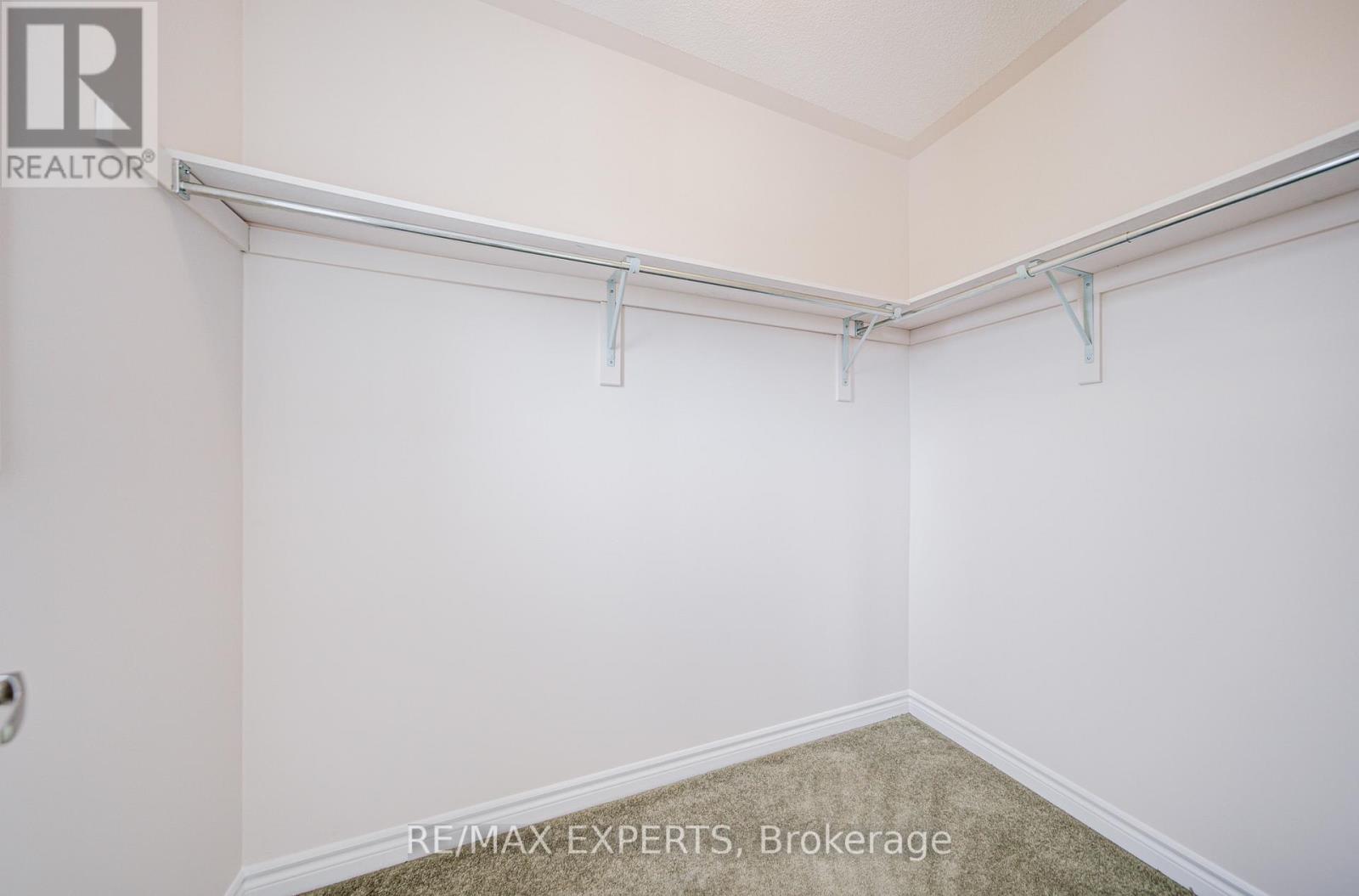 72 Aspen Hills Road, Brampton, Ontario  L6Y 0H7 - Photo 35 - W12790638