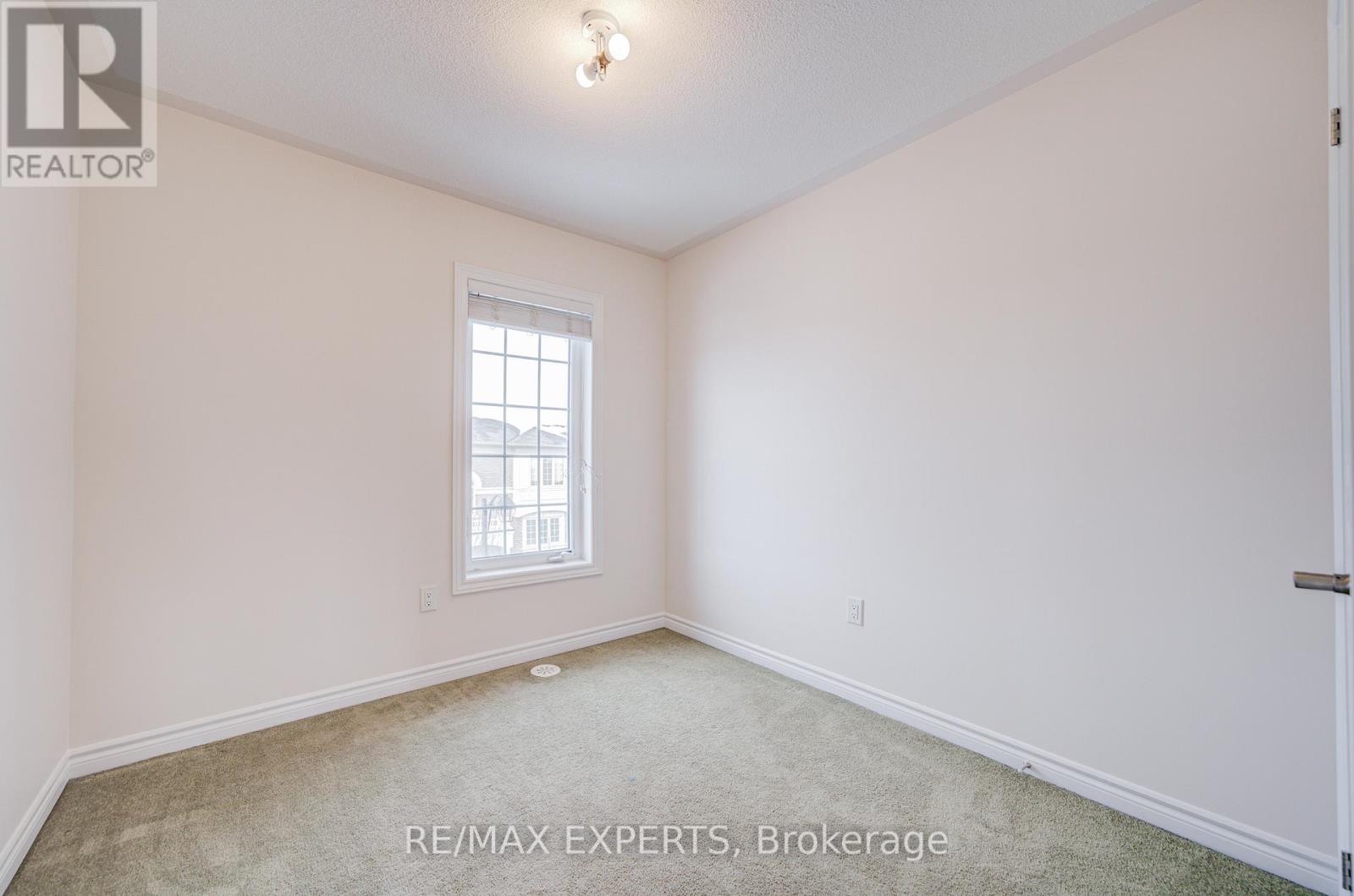 72 Aspen Hills Road, Brampton, Ontario  L6Y 0H7 - Photo 39 - W12790638