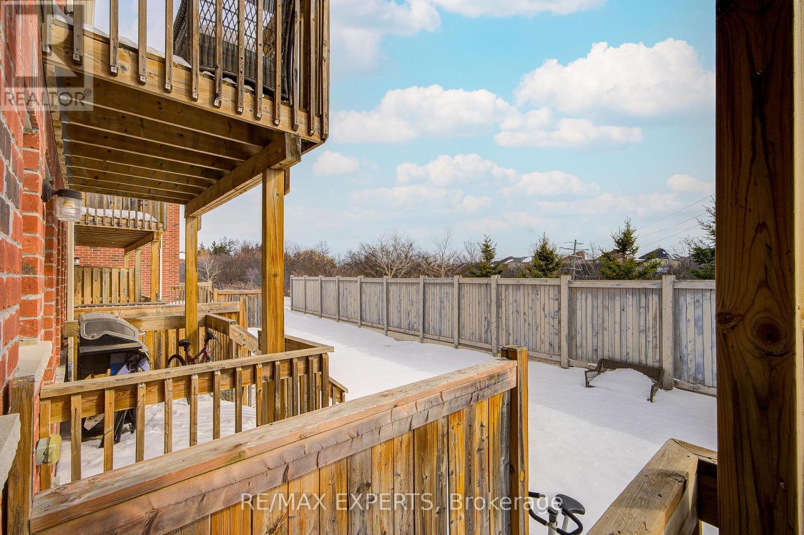 72 Aspen Hills Road, Brampton, Ontario  L6Y 0H7 - Photo 47 - W12790638