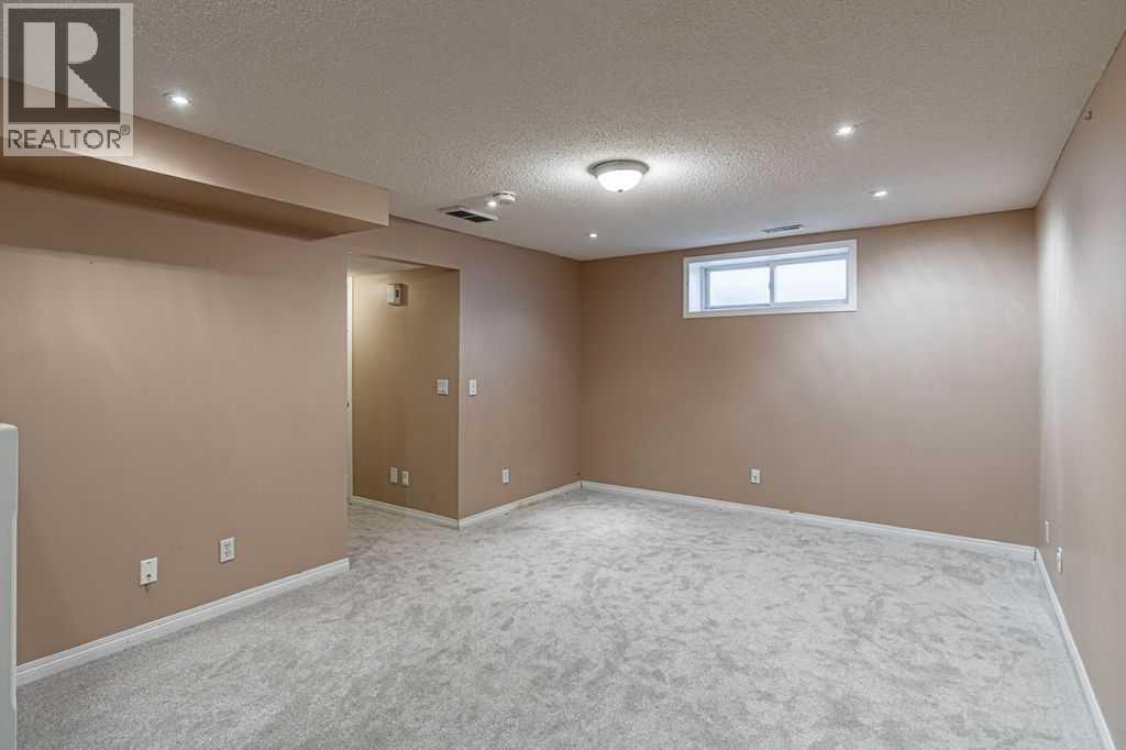 13 Coville Gardens Ne, Calgary, Alberta  T3K 5N8 - Photo 20 - A2285113