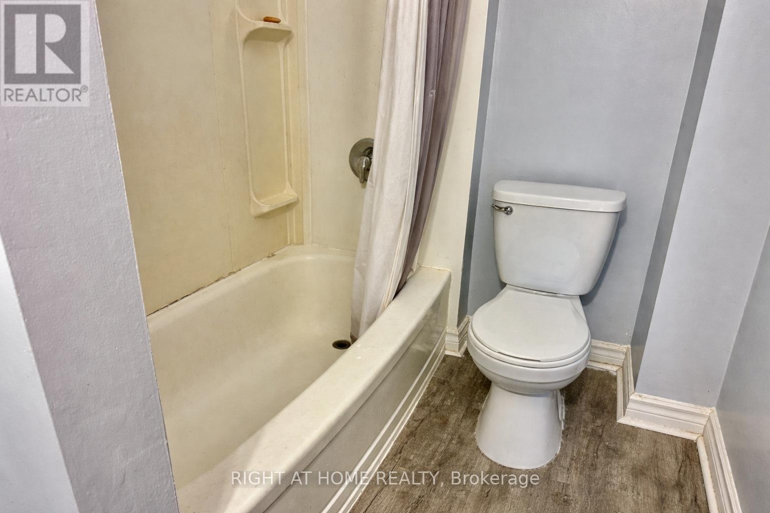 44 Albion Street, Brantford, Ontario  N3T 3M3 - Photo 17 - X12790620