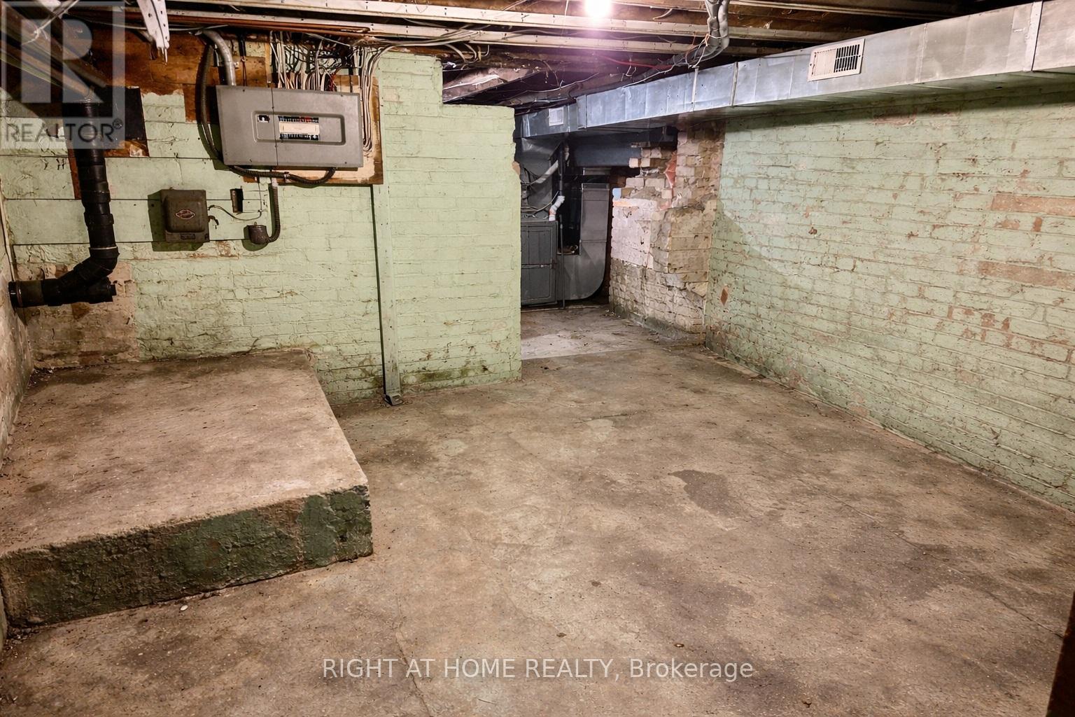 44 Albion Street, Brantford, Ontario  N3T 3M3 - Photo 24 - X12790620