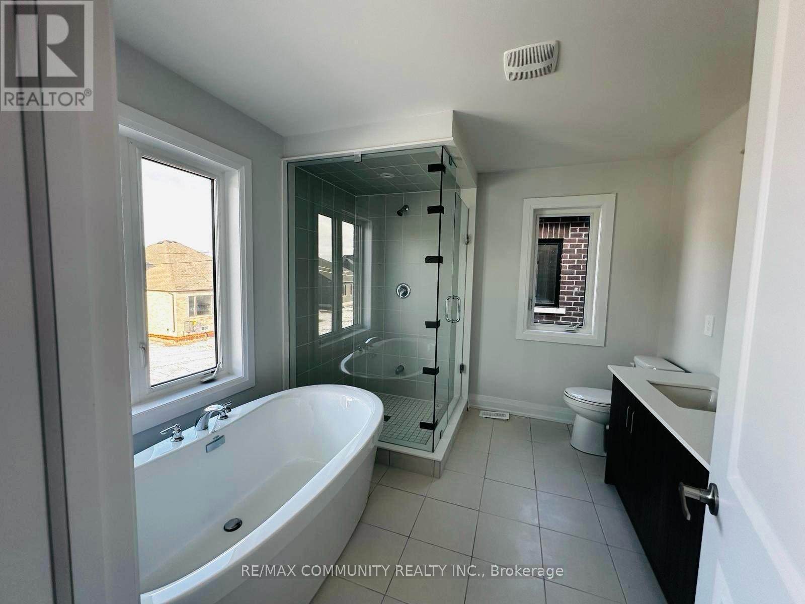 21 Corley Street, Kawartha Lakes, Ontario  K9V 0R2 - Photo 6 - X12790628