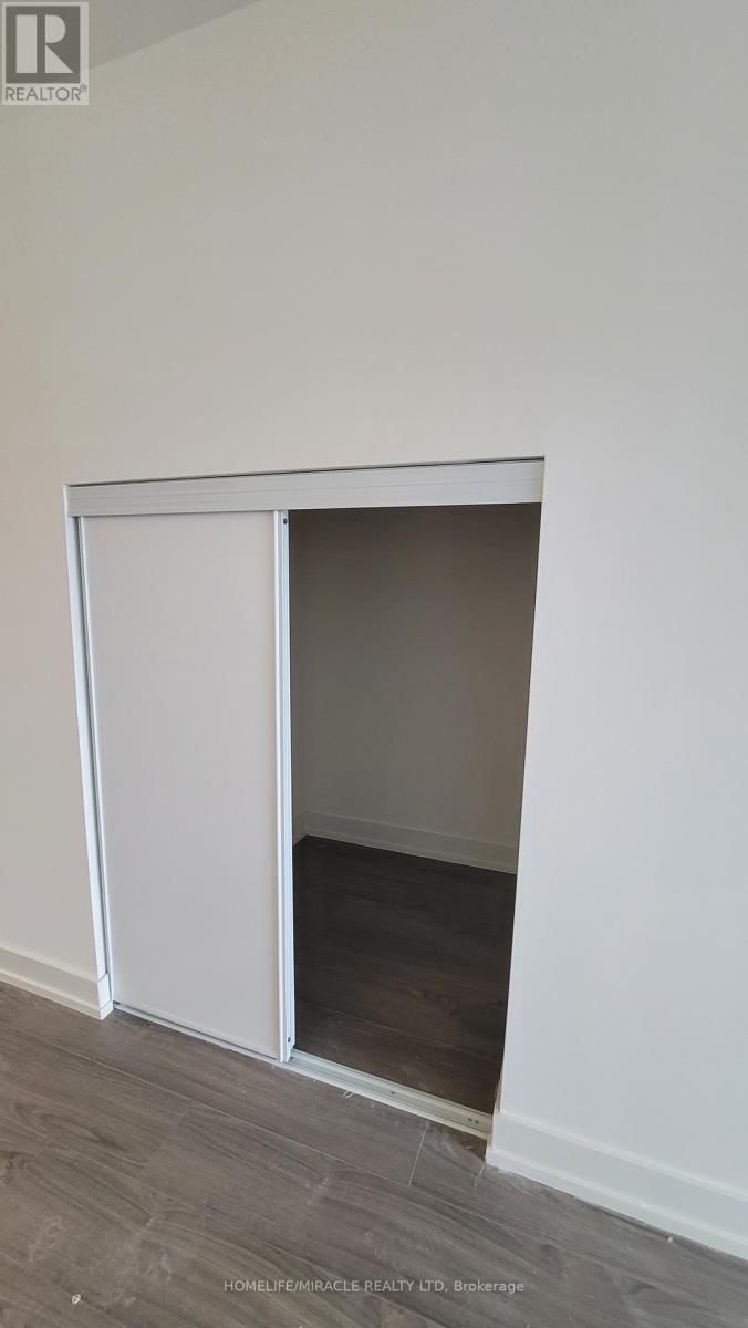 205a - 16 Melbourne Avenue, St. Catharines, Ontario  L2P 0G5 - Photo 9 - X12790644