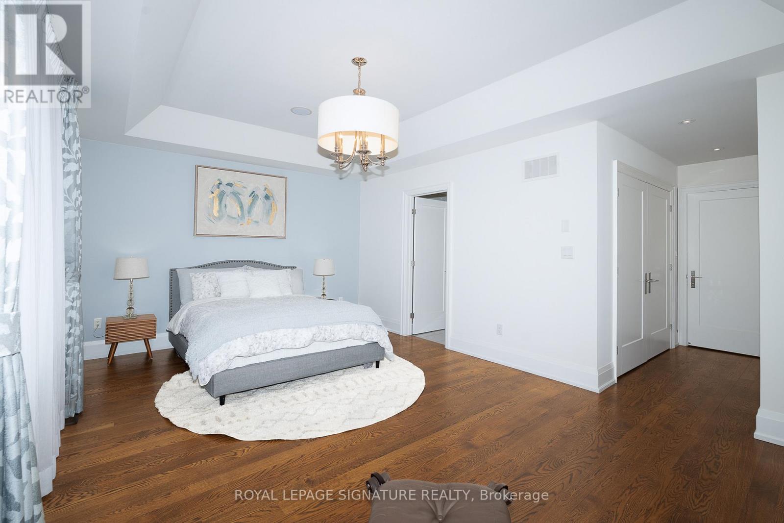 119b Hillside Avenue, Toronto, Ontario  M8V 1T3 - Photo 18 - W12740934