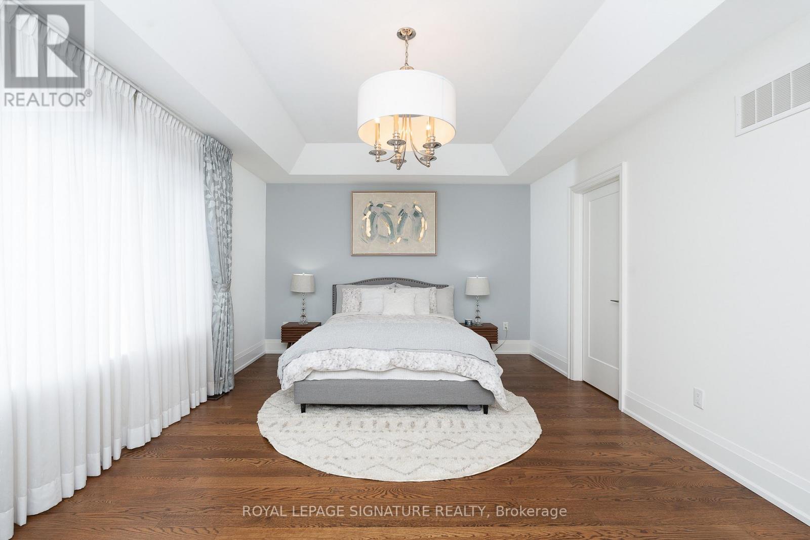 119b Hillside Avenue, Toronto, Ontario  M8V 1T3 - Photo 19 - W12740934