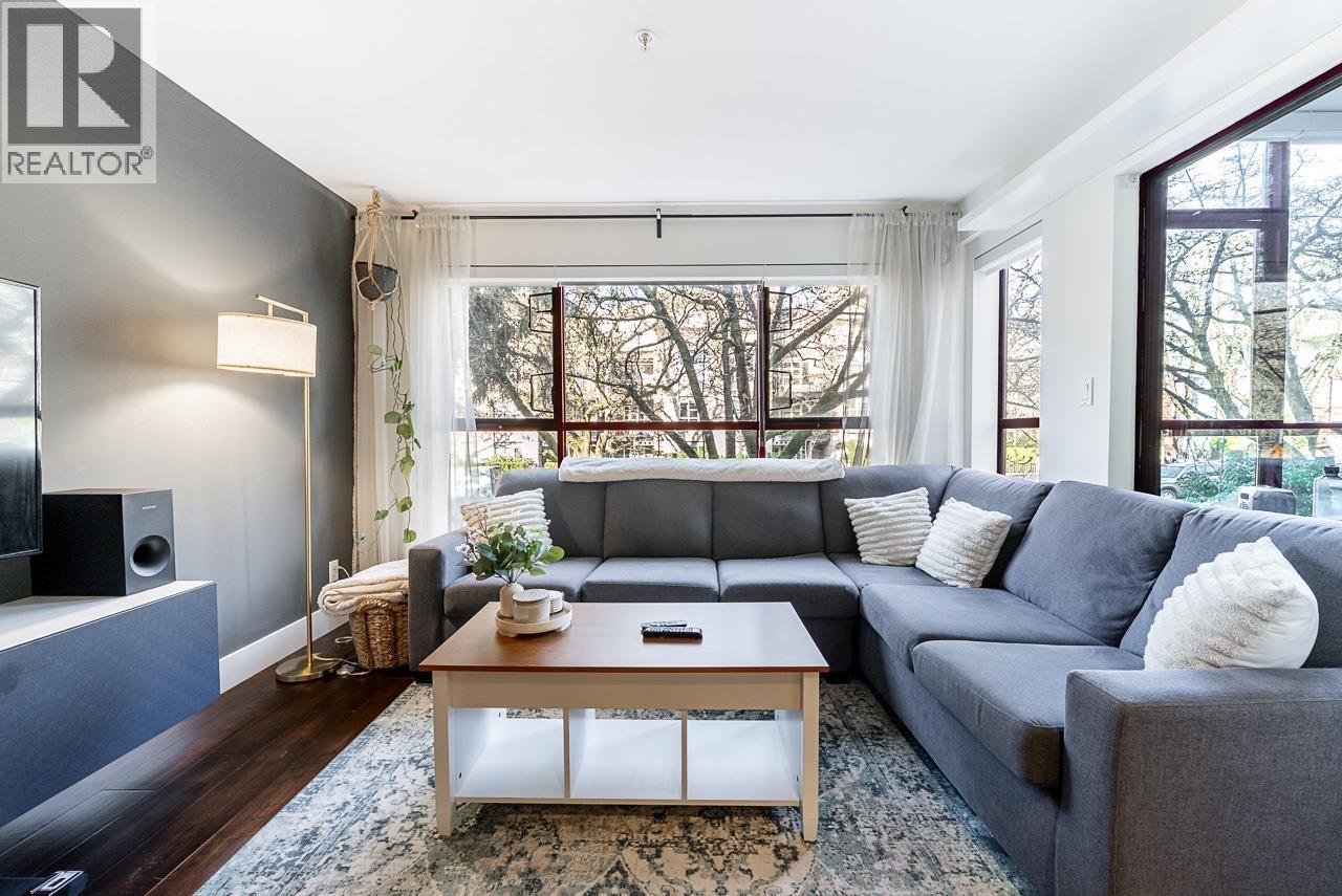203 2140 W 12th Street, Vancouver, British Columbia  V6K 2N2 - Photo 3 - R3090067