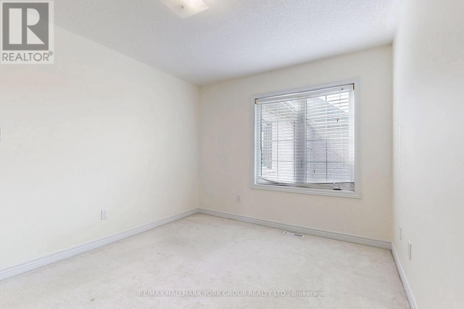 90 Braebrook Drive, Whitby, Ontario  L1R 0M9 - Photo 24 - E12790658