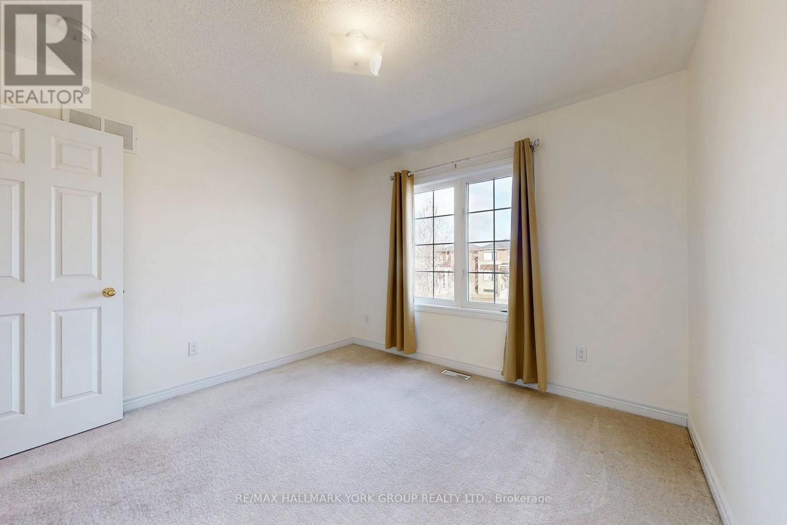 90 Braebrook Drive, Whitby, Ontario  L1R 0M9 - Photo 31 - E12790658