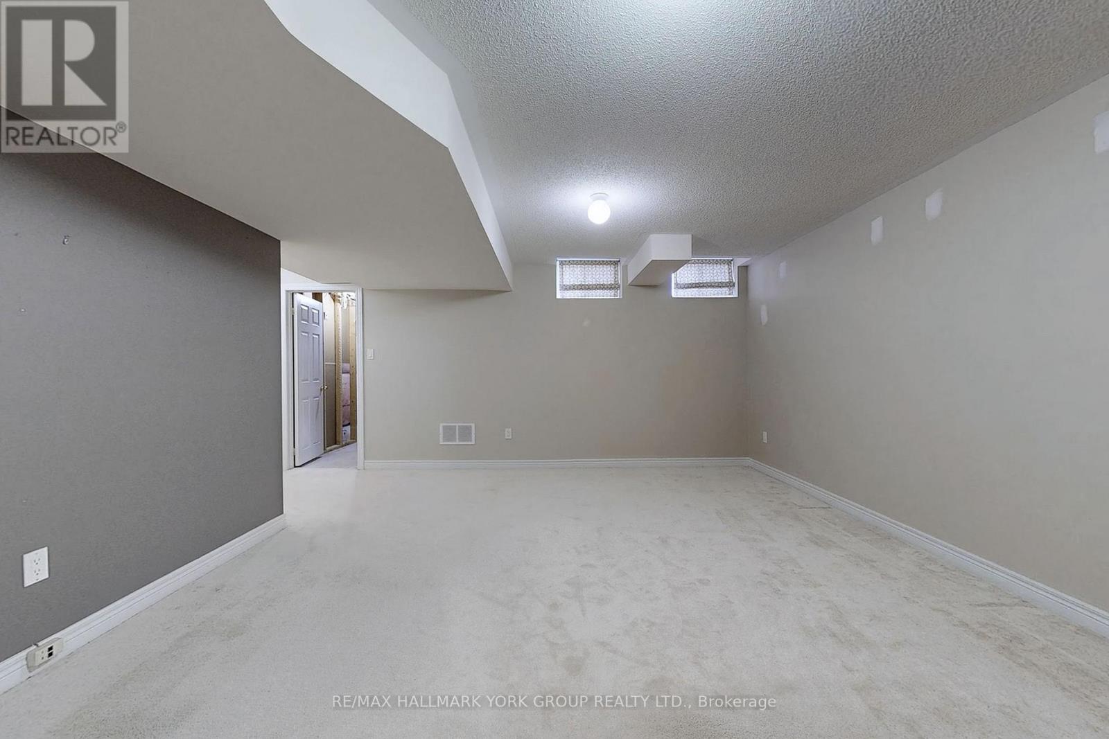 90 Braebrook Drive, Whitby, Ontario  L1R 0M9 - Photo 38 - E12790658