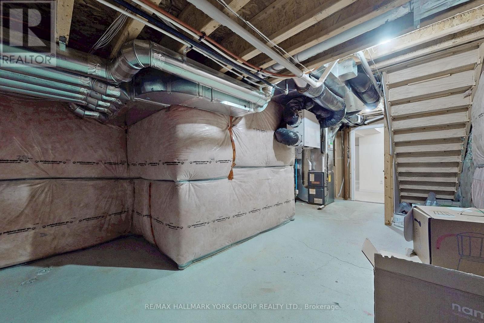 90 Braebrook Drive, Whitby, Ontario  L1R 0M9 - Photo 42 - E12790658