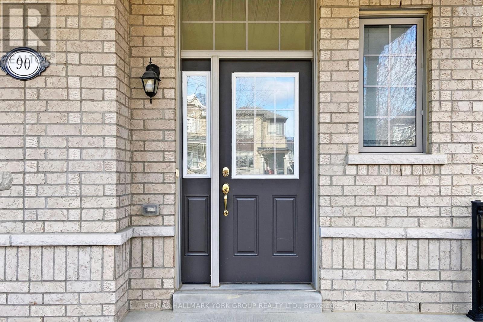 90 Braebrook Drive, Whitby, Ontario  L1R 0M9 - Photo 50 - E12790658