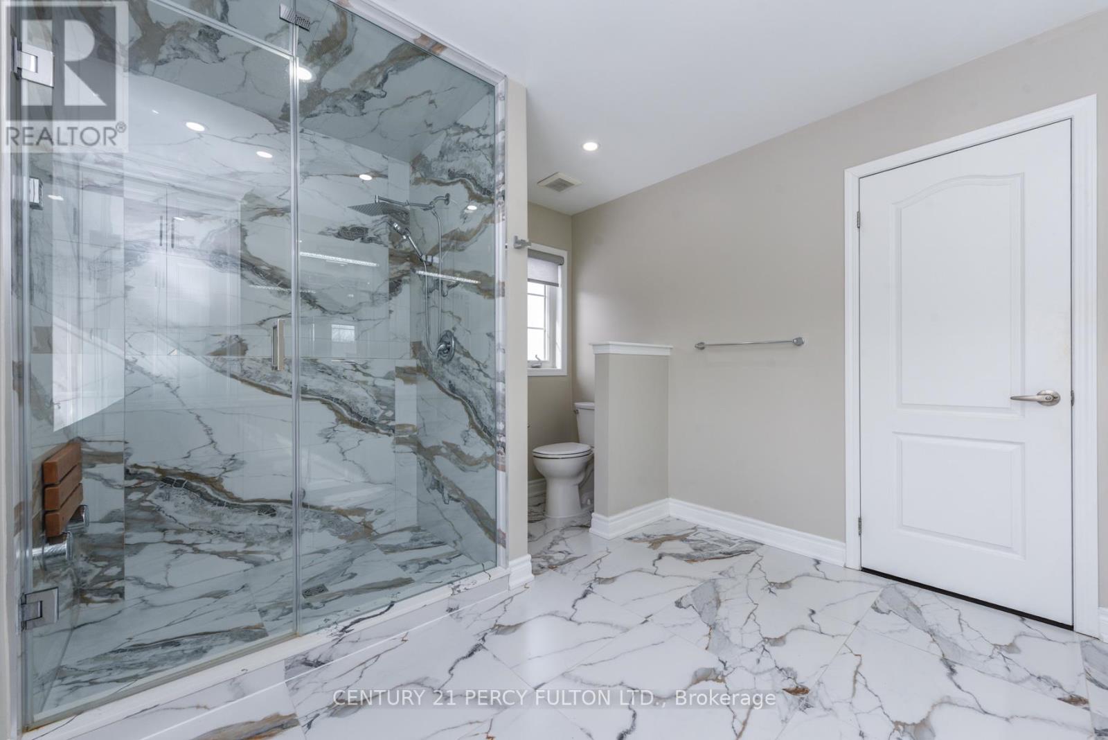 1040 Foxtail Crescent, Pickering, Ontario  L1X 0E7 - Photo 41 - E12790668