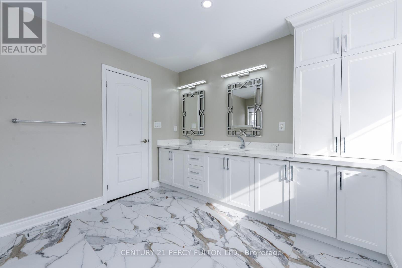 1040 Foxtail Crescent, Pickering, Ontario  L1X 0E7 - Photo 43 - E12790668