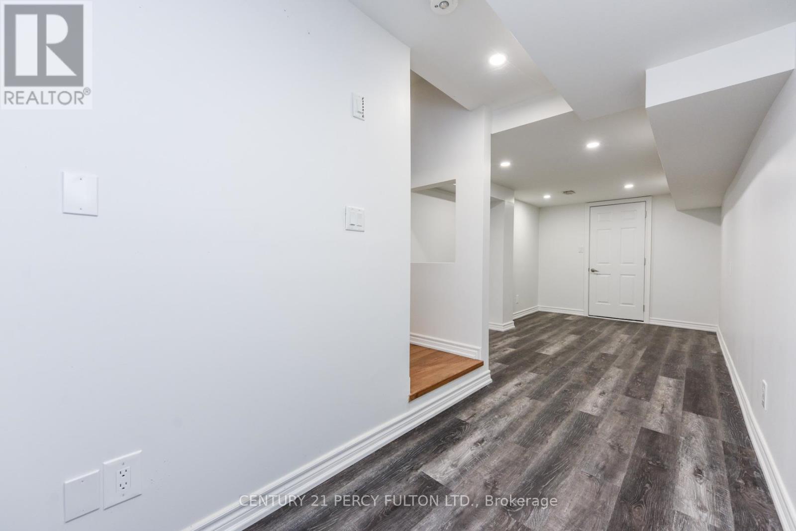 1040 Foxtail Crescent, Pickering, Ontario  L1X 0E7 - Photo 47 - E12790668