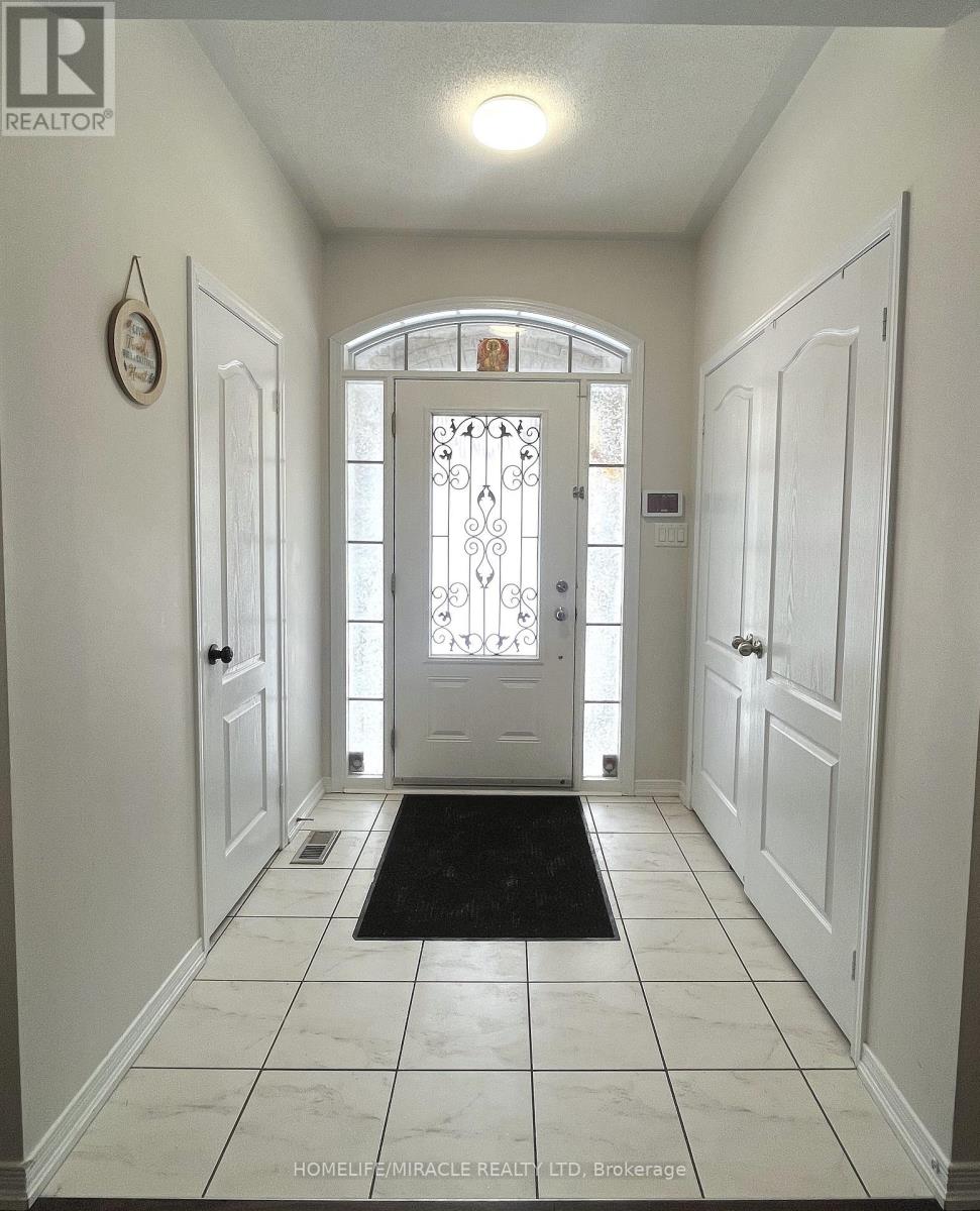 1527 Winville Road, Pickering (Duffin Heights), Ontario  L1X 0B8 - Photo 6 - E12785610