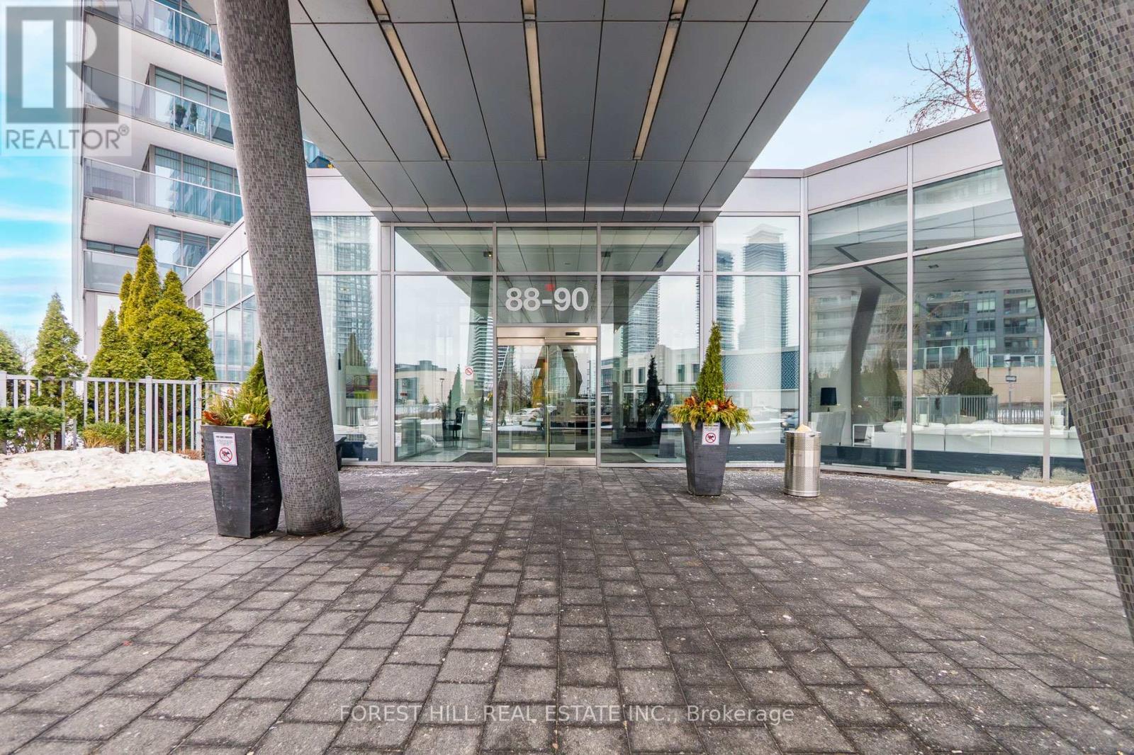 509 - 88 Park Lawn Road, Toronto, Ontario  M8Y 0B5 - Photo 2 - W12780818