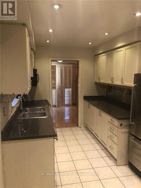 5484 Richmeadow Mews, Mississauga, Ontario  L4Z 3T3 - Photo 7 - W12790666