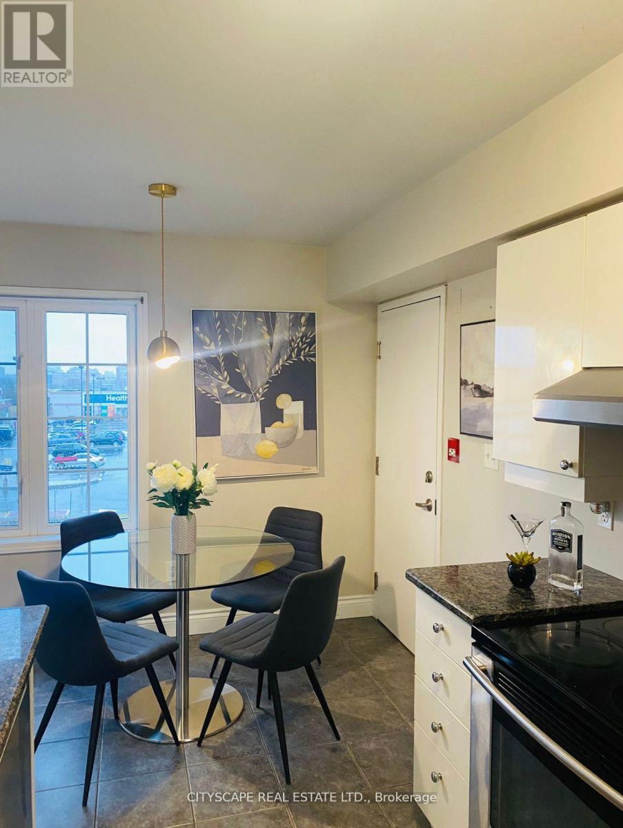 2 - 3020 Clayhill Road, Mississauga, Ontario  L5B 0B1 - Photo 3 - W12790670