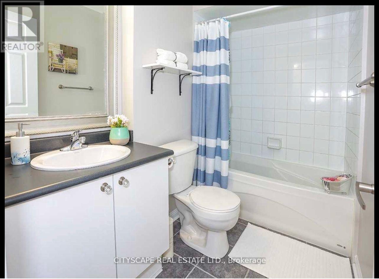 2 - 3020 Clayhill Road, Mississauga, Ontario  L5B 0B1 - Photo 7 - W12790670