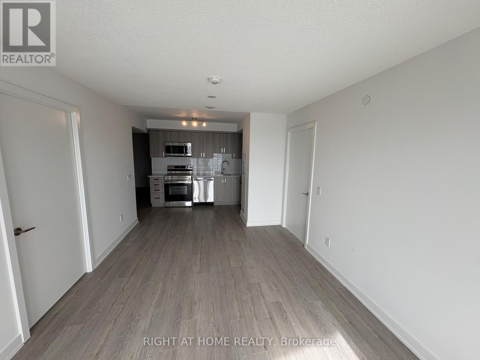 1205 - 1010 Sandy Beach Road, Pickering, Ontario  L1W 3V9 - Photo 6 - E12790346