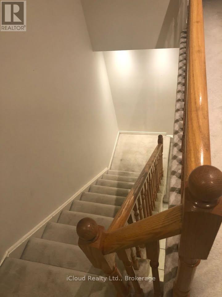 5484 Richmeadow Mews, Mississauga, Ontario  L4Z 3T3 - Photo 12 - W12790666