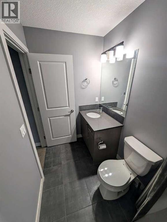 72 Sundown Crescent, Cochrane, Alberta  T4C 2T2 - Photo 14 - A2286593